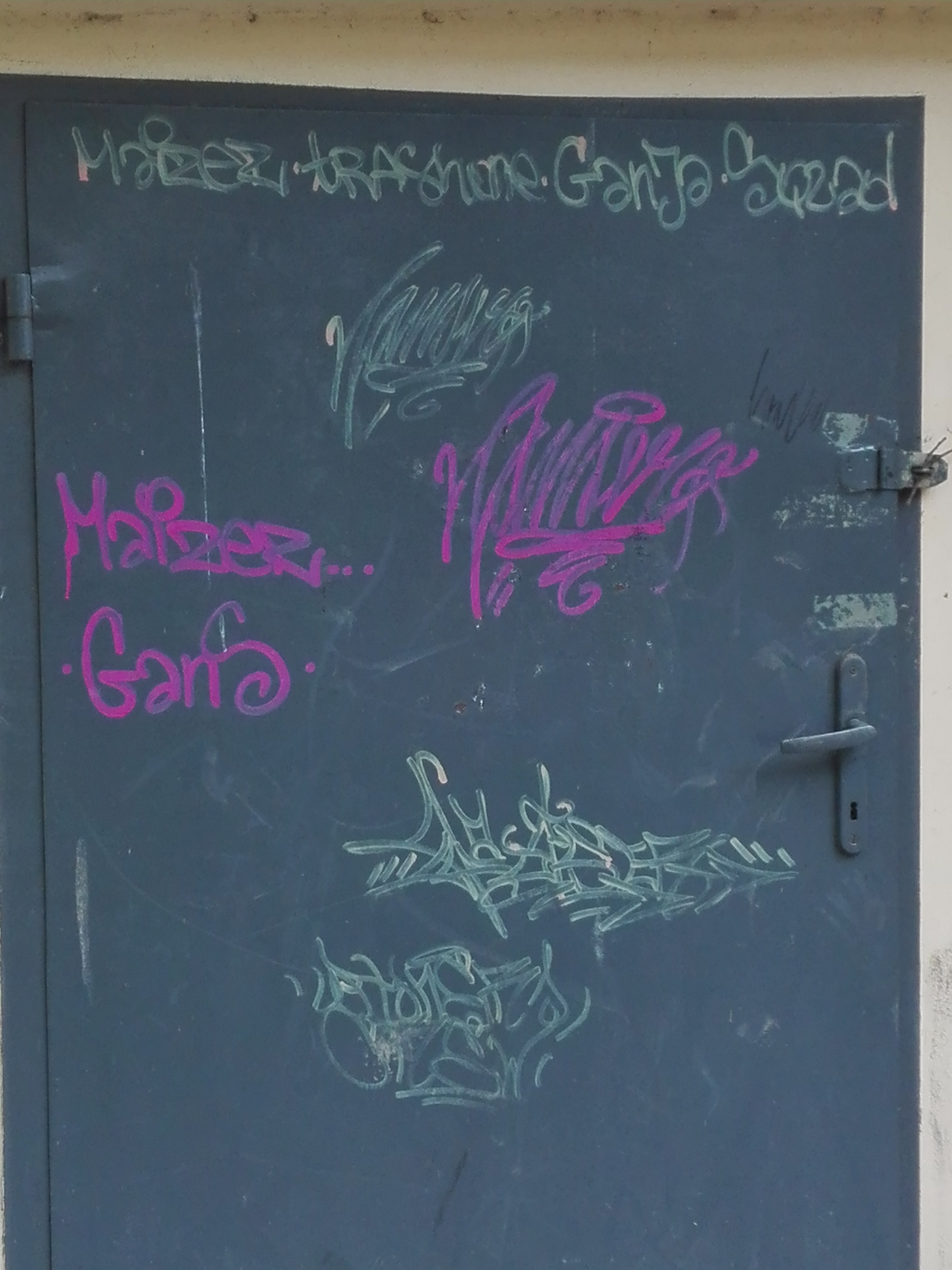Zdjęcie przed zamalowaniem