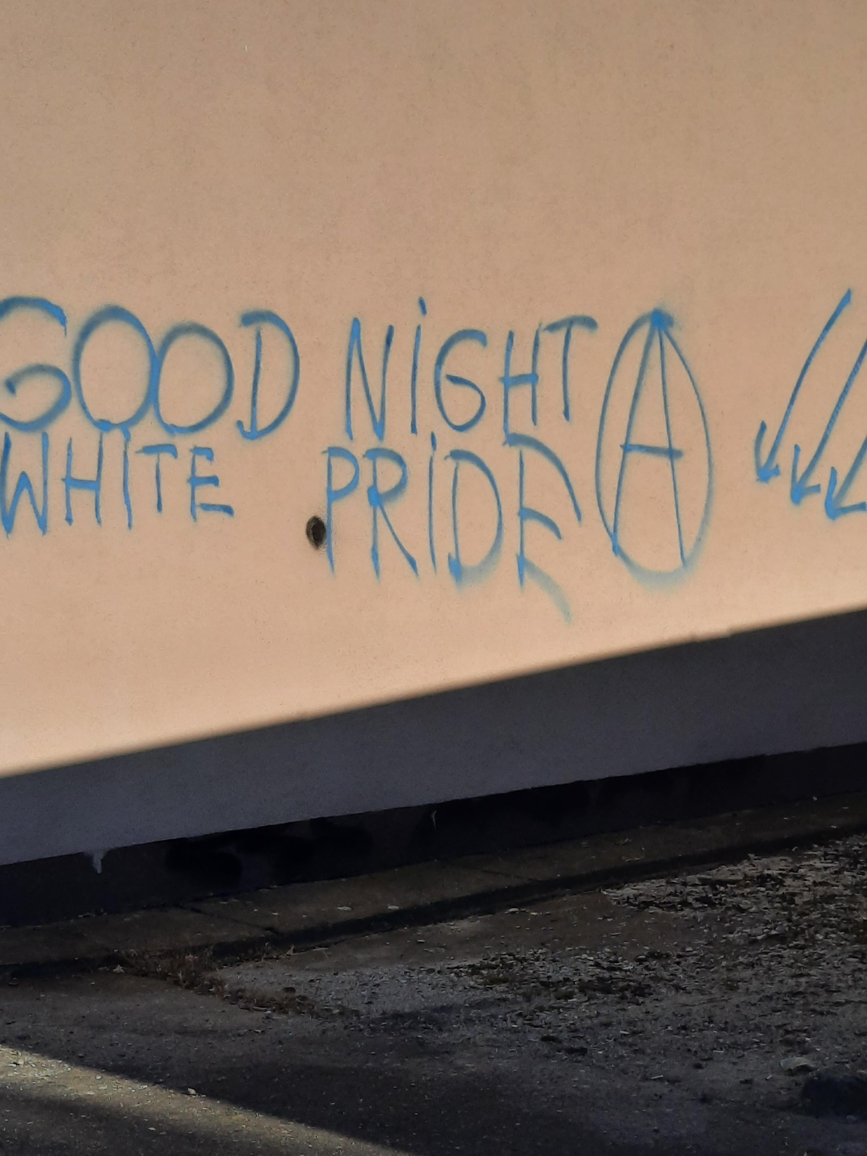 Zdjęcie przed zamalowaniem