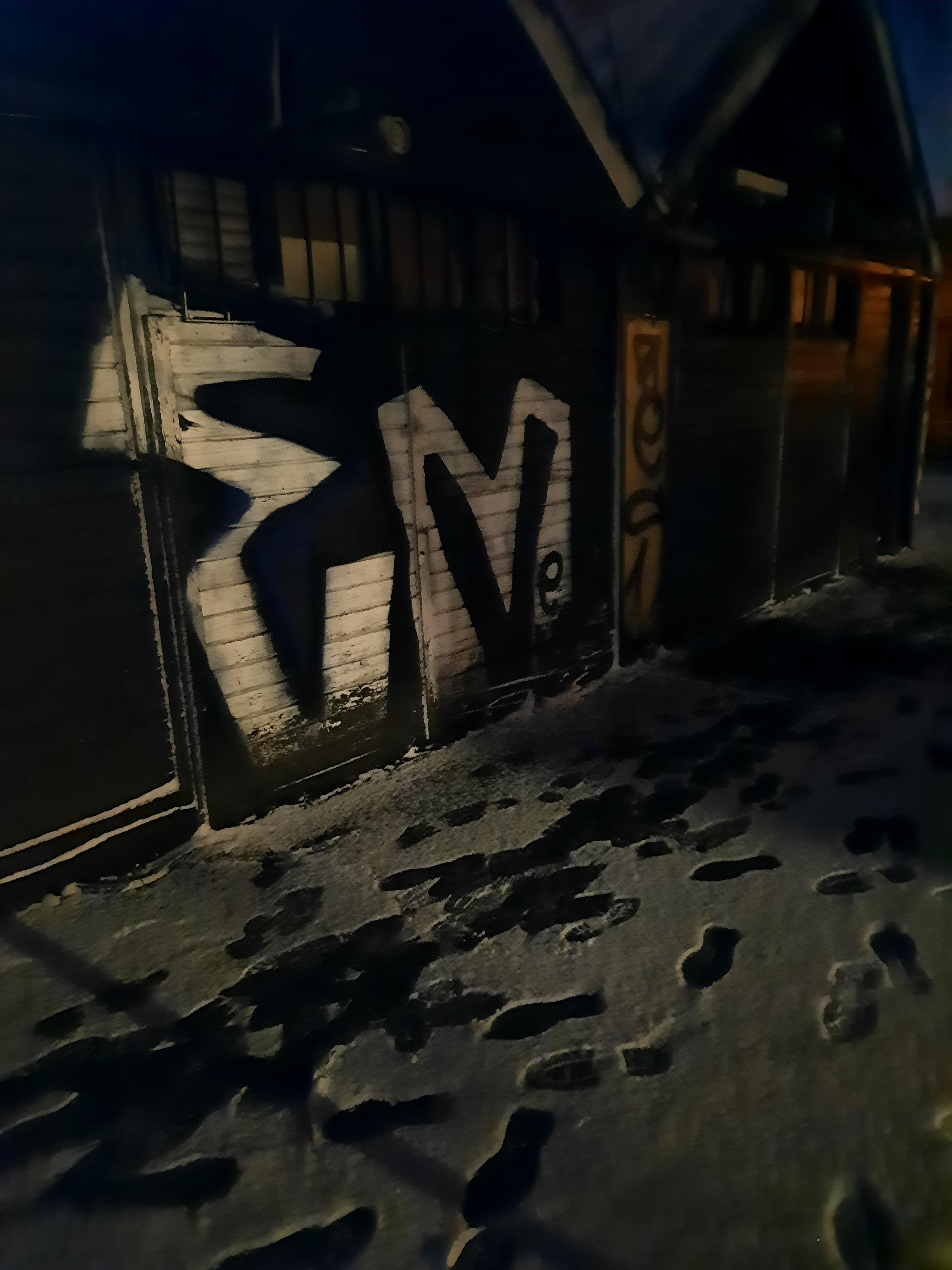 Zdjęcie przed zamalowaniem