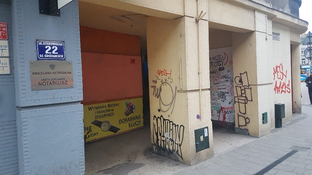 Zdjęcie przed zamalowaniem