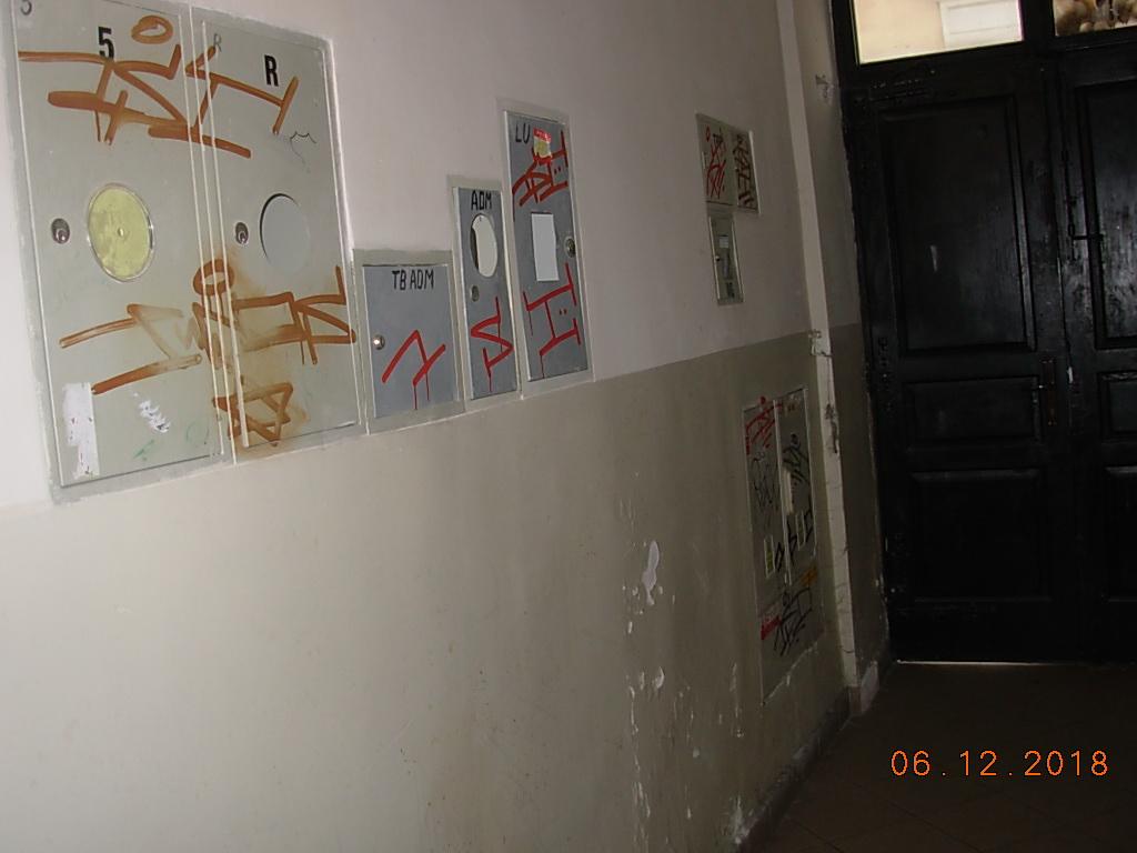 Zdjęcie przed zamalowaniem