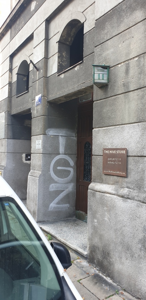 Zdjęcie przed zamalowaniem