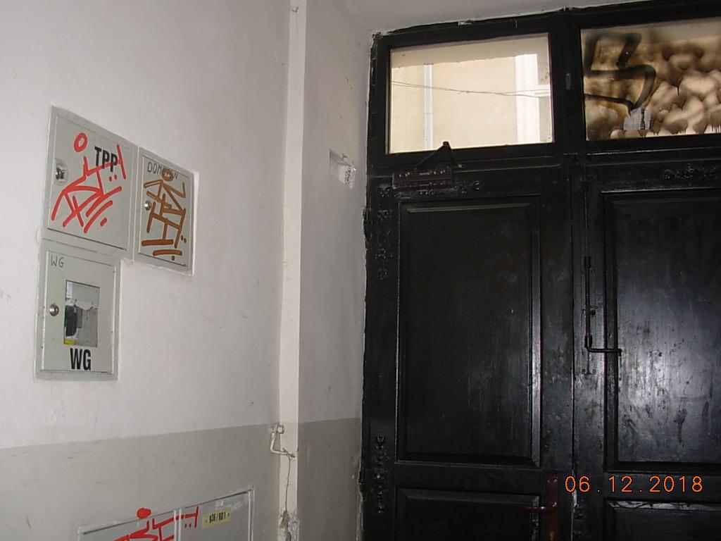 Zdjęcie przed zamalowaniem