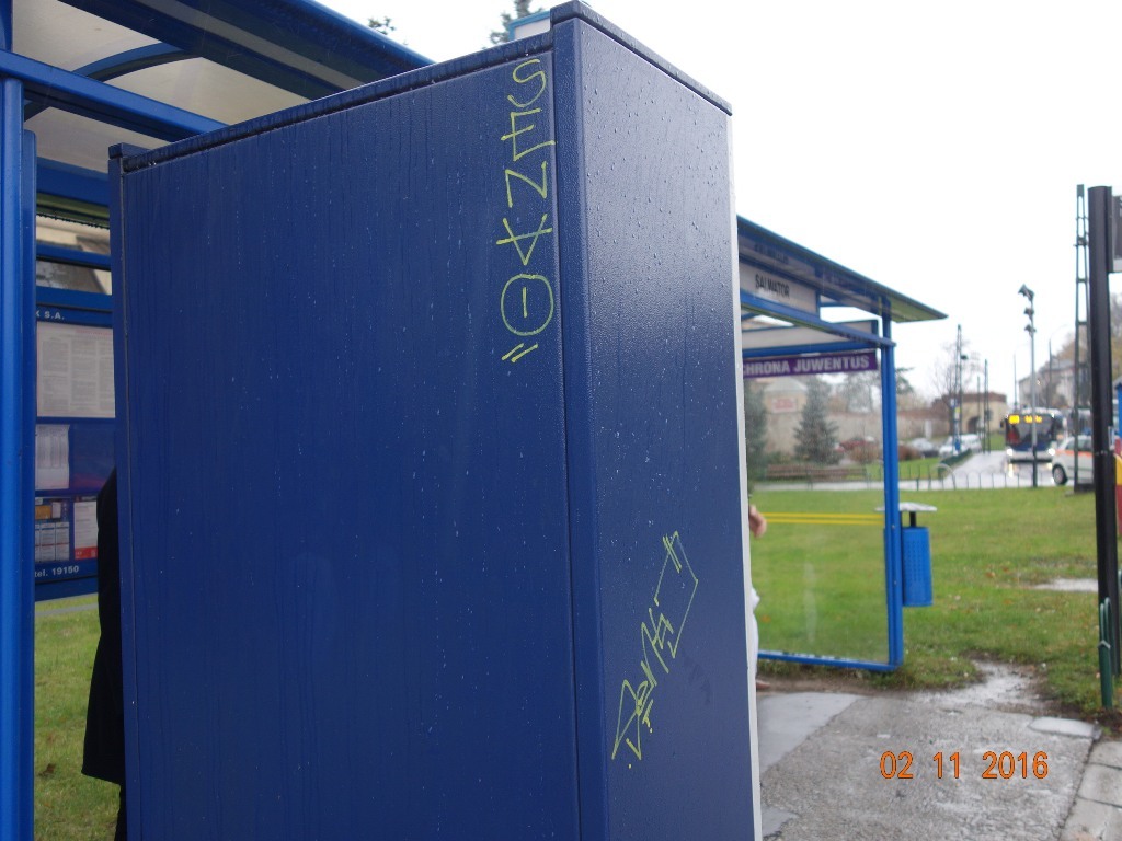 Zdjęcie przed zamalowaniem