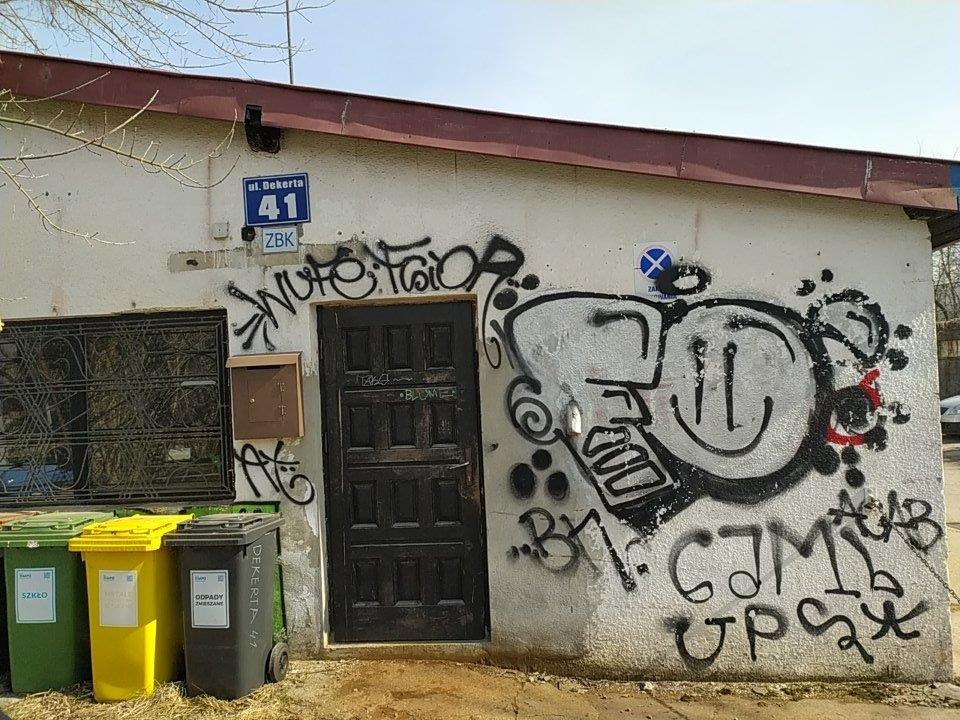 Zdjęcie przed zamalowaniem